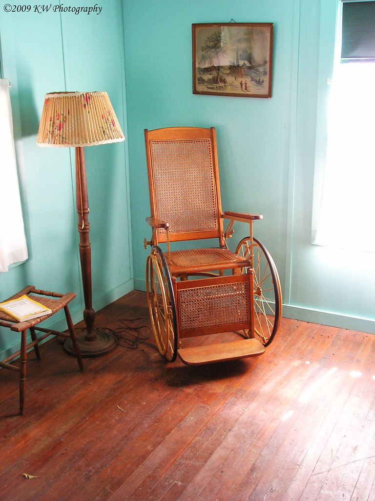 wheelchair-antique-05